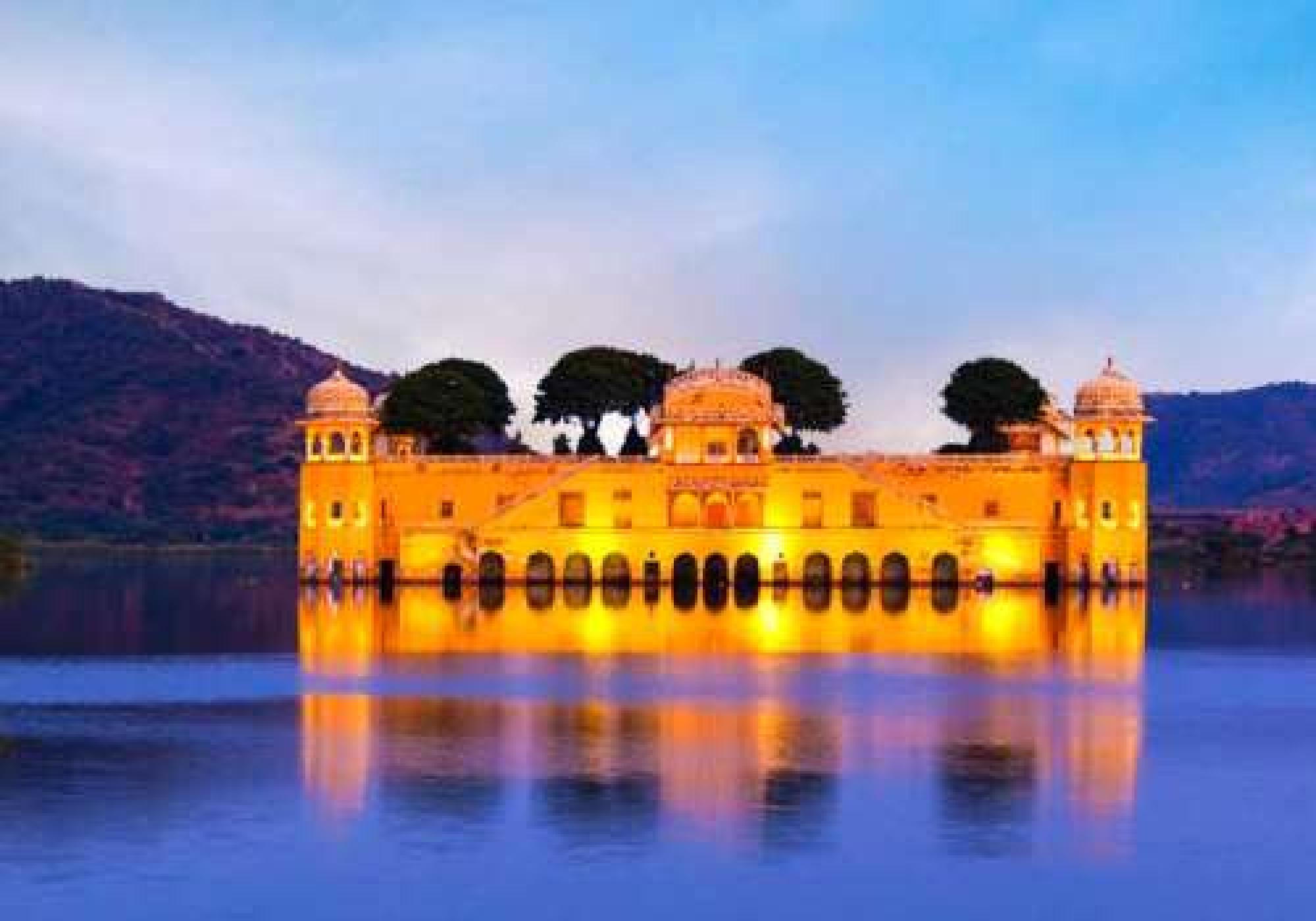 Jaipur Sightseeing Tour from Delhi